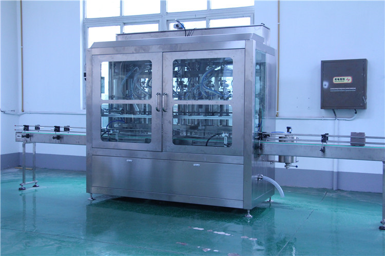 машина за полнење нафта